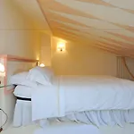 فندق Torre Del Nera Diffuso & 4*
