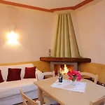 Hotel Torre Del Nera Diffuso &