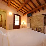 Torre Del Nera Diffuso & فندق Scheggino