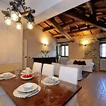 Torre Del Nera Diffuso &