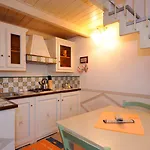 Torre Del Nera Diffuso & فندق 4*