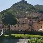 Torre Del Nera Diffuso & فندق Scheggino