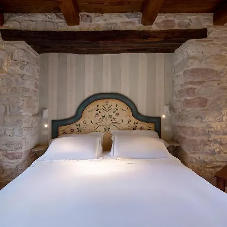 Torre Del Nera Diffuso & 4*