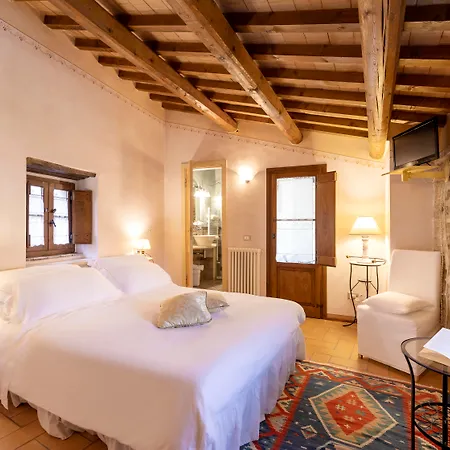 Hotel Torre Del Nera Diffuso&spa 4*