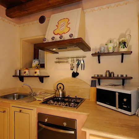 Torre Del Nera Diffuso & Hotel 4*