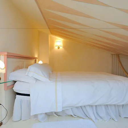 فندق Torre Del Nera Diffuso & 4*
