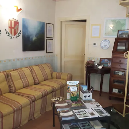 Torre Del Nera Diffuso & 4* Scheggino