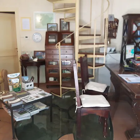 Hotel Torre Del Nera Diffuso & Scheggino