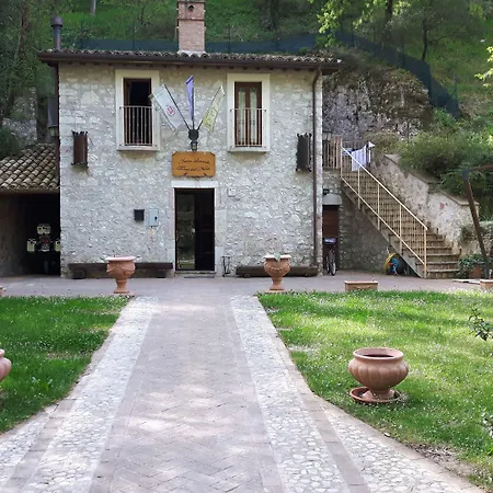 Hotel Torre Del Nera Diffuso &