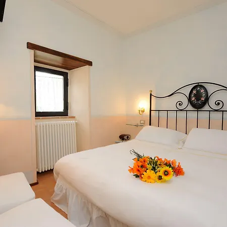 Torre Del Nera Diffuso & 4* Scheggino