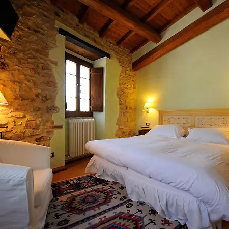 Torre Del Nera Diffuso & Hotel Scheggino