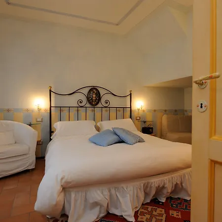 Hotel Torre Del Nera Diffuso &