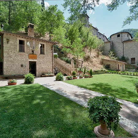 Hotel Torre Del Nera Diffuso & 4*