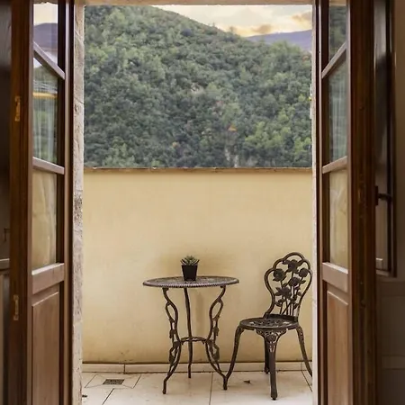 Hotel Torre Del Nera Diffuso &