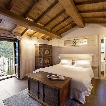 Torre Del Nera Diffuso & 4* Scheggino