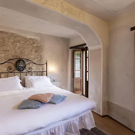 Torre Del Nera Diffuso & Hotel 4*