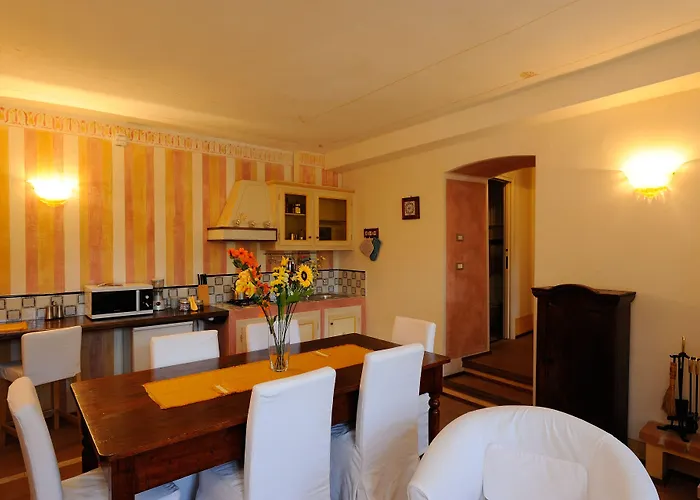 Torre Del Nera Diffuso & Hotel 4*